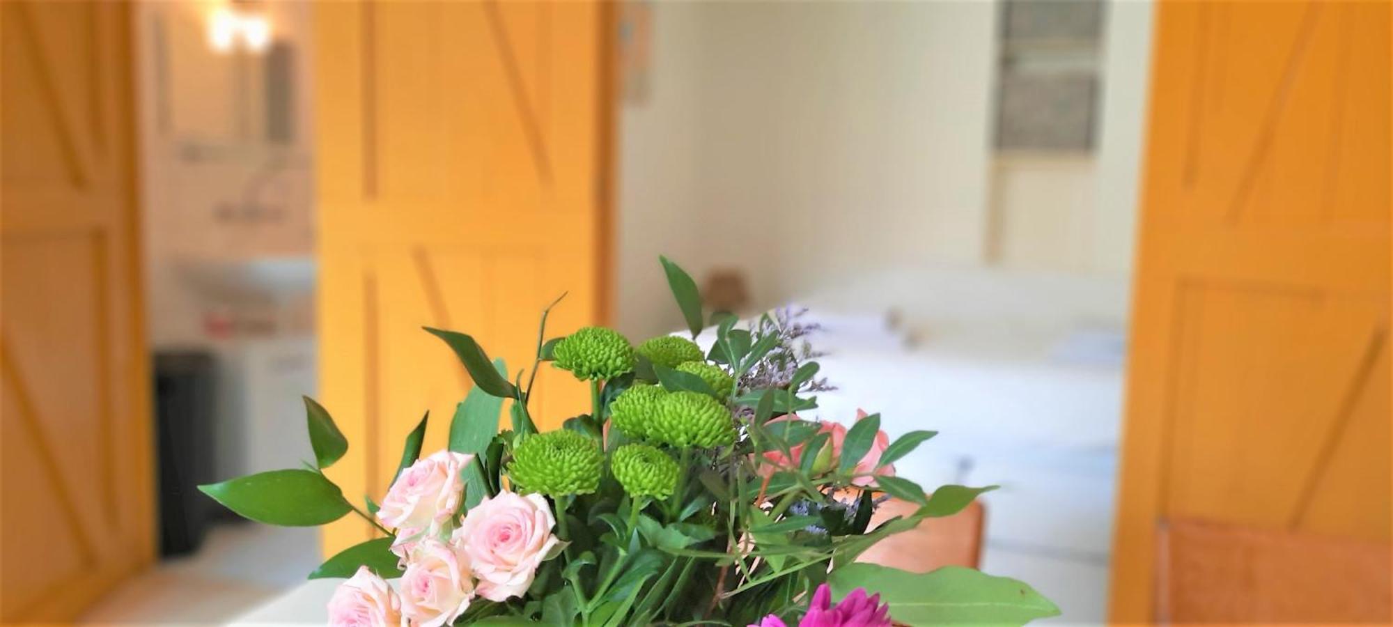 Appartement 2 Met Terras Aan De Tuin Van Op De Roemte Baflo エクステリア 写真